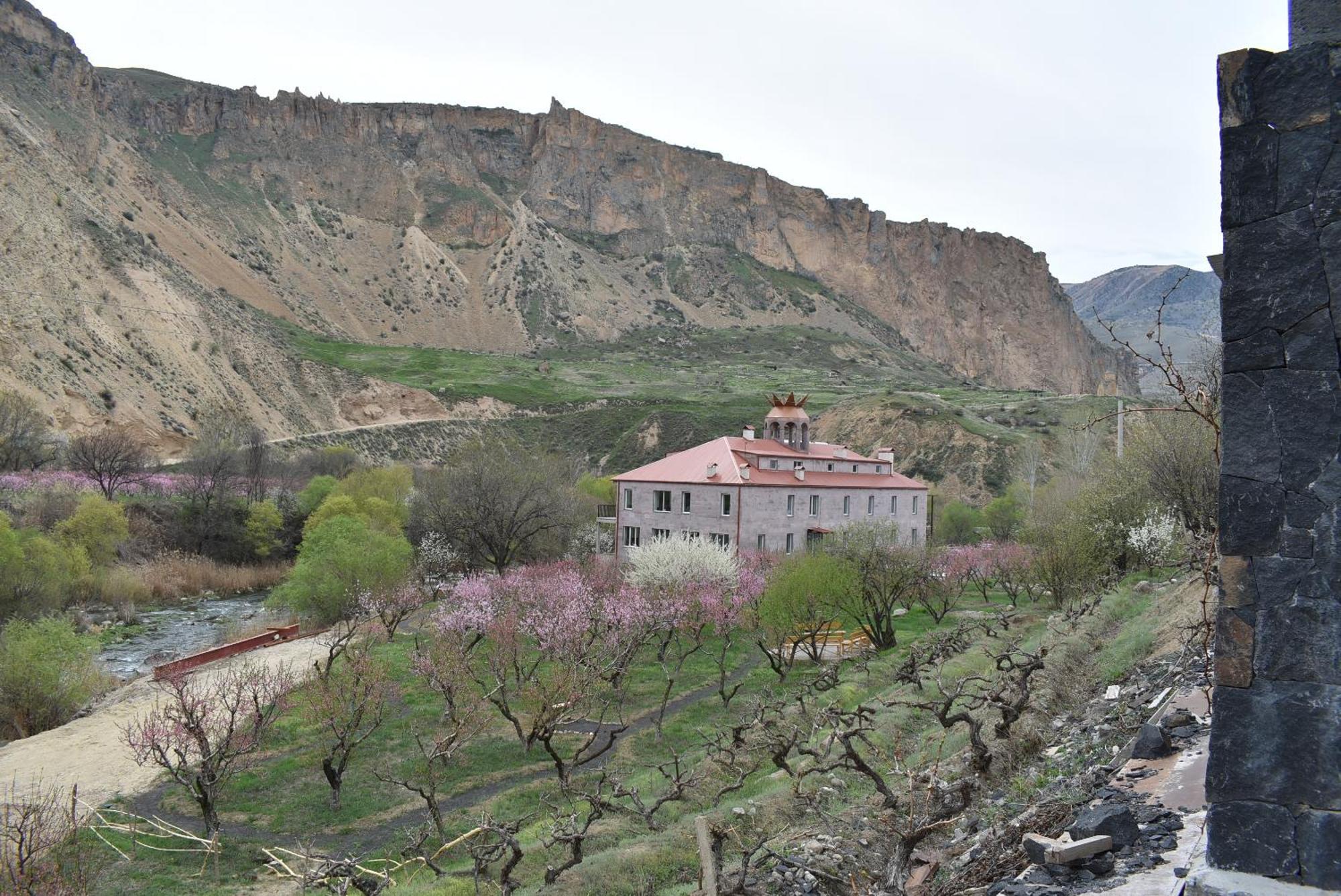 Areni Lodge Exteriér fotografie